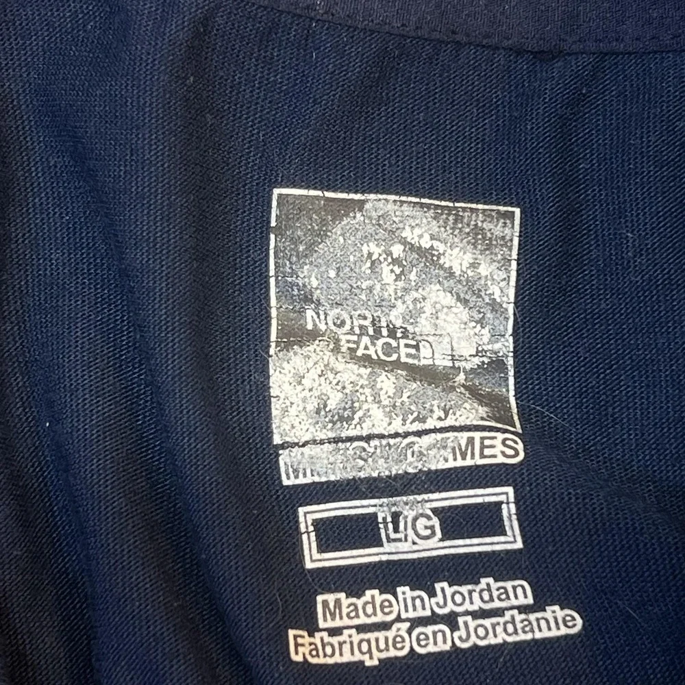 The North Face Shirt Mens Large Blue Long Sleeve Lightweight Base Layer Tee